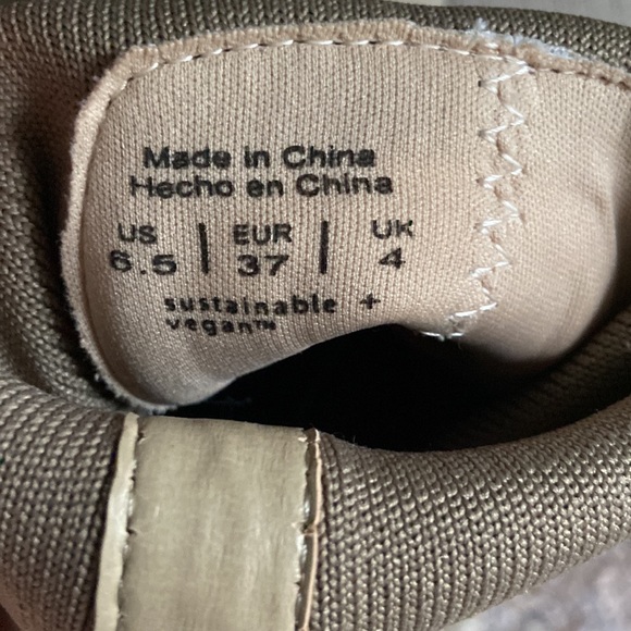 Like new lug boots call it spring - Picture 7 of 7